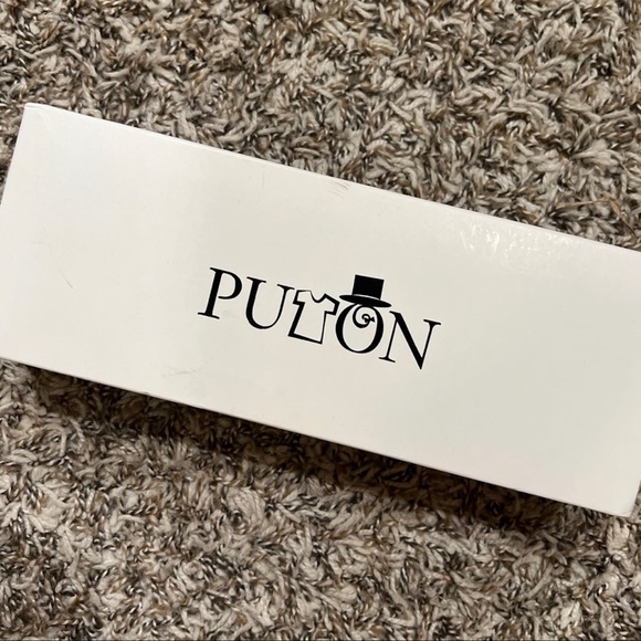 NIB - Animal Knee-High Socks - Picture 2 of 2